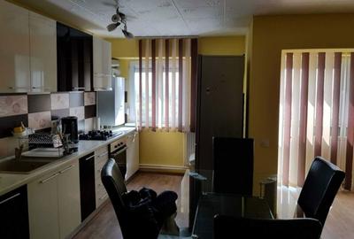 Apartament cu 2 camere decomandat în Uiești - 15