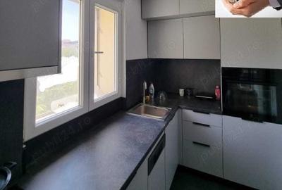 Apartament cu 3 camere semidecomandat în Ștefan cel Mare