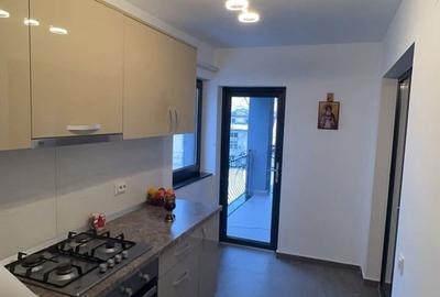 Garsonieră decomandată în Central - 2