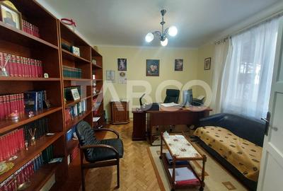 Casa de vanzare zona Calea Poplacii teren 950 mp si deschidere 21 m - 4