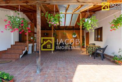 Vila/Pensiune D P E M cu multiple functionalitati: locuit, H - 2