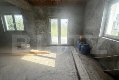 Casa de vanzare, semifinisata, zona Paulesti - 3