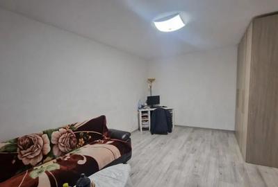 Apartament 2 camere decomandat - zona Centrul Civic - 3