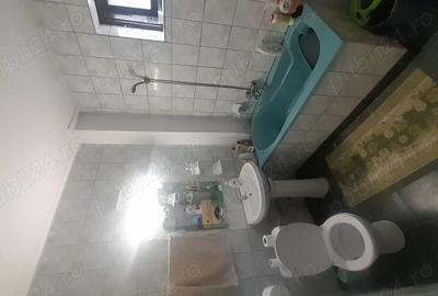 Casă cu 6 camere în Rovine - 3