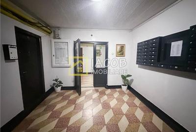 De inchiriat apartament 2 camere decomandate – Cornisa Bistritei, Bacau - 2