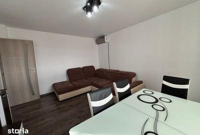 Apartament cu 3 camere decomandat în Nicolina - 13