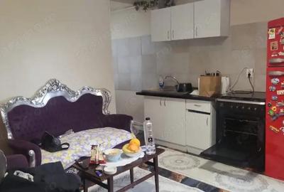 Apartament cu 3 camere decomandat în Rahova