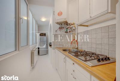 Apartament cu 3 camere, mobilat în Universitate