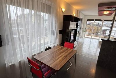 Penthouse spatios si luminos cu 2 camere • Terasa de 60 mp - 8