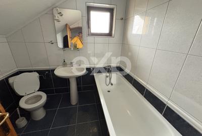 Casă individuală cu 6 camere cu Canalizare în Bradu - 7