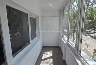 Garsonieră decomandată în Uverturii - 2