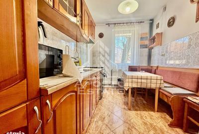 Apartament cu 3 camere, mobilat în Central - 3