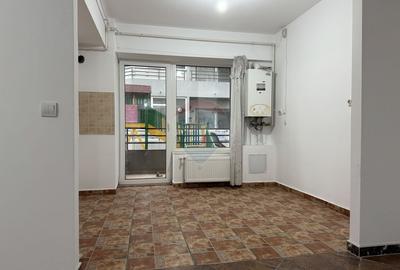Apartament cu 3 camere de vanzare cu loc de parcare, Calea Barladului - 4
