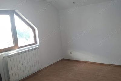 Casă cu 5 camere cu Teren 1000 Mp în Miroslava - 5