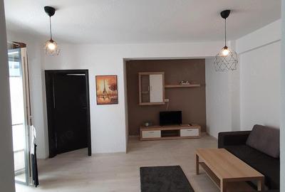 Apartament cu 3 camere semidecomandat în Central - 5