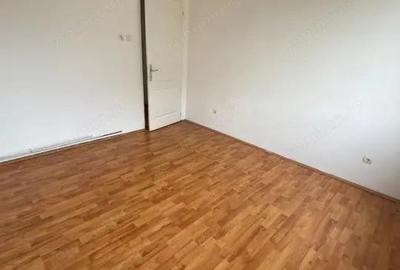Apartament cu 2 camere, 50 mp, zona Decebal - 3