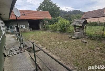 Casa 4 camere, anexe ?i gradina in centrul comunei Teliu - 3