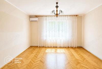 Casă cu 4 camere cu Canalizare în Livada - 3