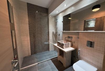 Apartament cu 3 camere semidecomandat în Moșilor - 4