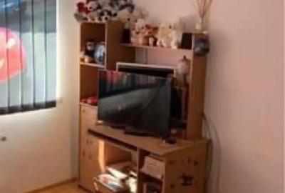 Apartament cu 3 camere semidecomandat în 1 Mai - 2