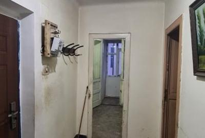 Apartament cu 2 camere decomandat în Fălticeni - 2