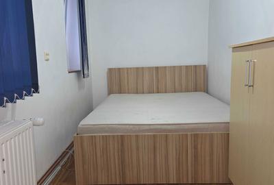 Apartament cu 3 camere decomandat în Central - 4