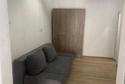 Garsonieră nedecomandată în Central - 1