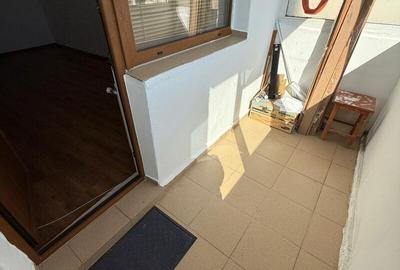 Dristor, 5 minute metrou, pe Sos Mihai Bravu, langa MC Donad's, bloc 1980, - 10