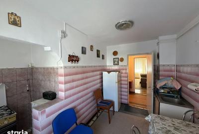 Apartament cu 3 camere decomandat, mobilat în Micro 11 - 3