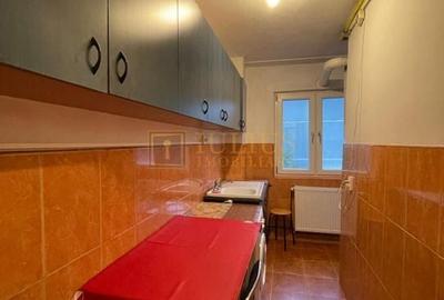 1 Camera ultracentral, in zona Medicina - 7