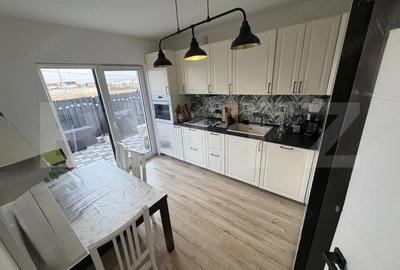 Casă cu 4 camere cu Teren 175 Mp în Central - 2