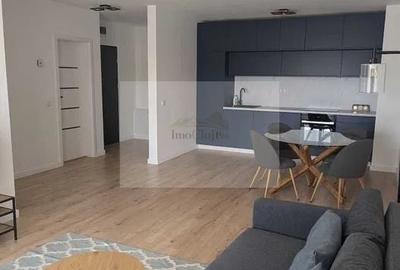 Apartament cu 2 camere semidecomandat, mobilat în Mărăști