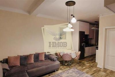 Apartament cu 3 camere decomandat în Aeroport