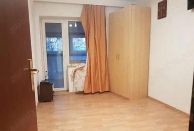 Casă cu 11 camere cu Teren 800 Mp în Titan - 1