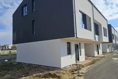 Casă cu 4 camere cu Canalizare în Vest - 4