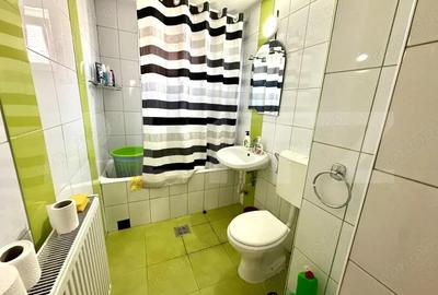 Casa de vanzare 114 mp cu pivni?e, anexe ?i curte mare ,teren 1127 mp,Blaj - 1