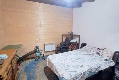 Casă cu 3 camere cu Teren 2420 Mp în Central - 19