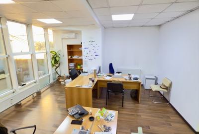 Spatiu de birou 50 mp – open space, Bulevardul Unirii-Magazinul Zepter Spatiu de birou 50 mp – open space, Bulevardul Unirii-Magazinul Zepter - 4