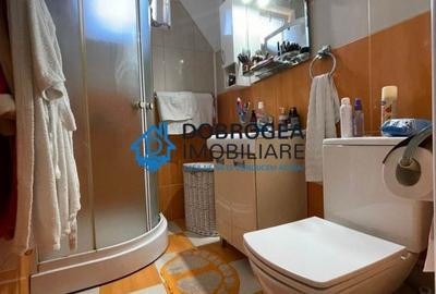 Apartament cu 2 camere decomandat în Big - 5