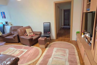Apartament cu 4 camere semidecomandat în City Park Mall - 2