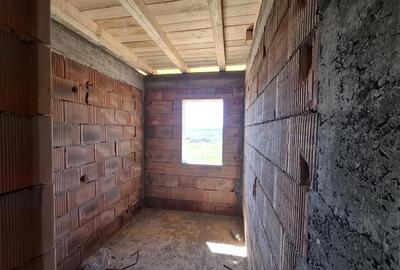 Casă individuală cu 4 camere cu Teren 450 Mp în Valea Adâncă - 22