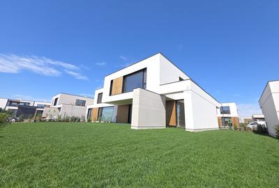 Duplex cu 5 camere cu Canalizare în Tunari - 1