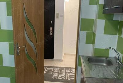 Apartament cu 2 camere semidecomandat în City Park Mall