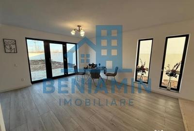 Casă cu 4 camere cu Teren 496 Mp în Cârcea - 3