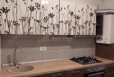 Garsonieră decomandată, mobilată în Apărătorii Patriei - 2