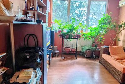 Apartament cu 3 camere decomandat în Berceni - 5