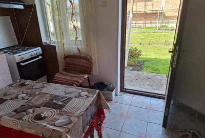 Casă cu 3 camere în Stâlpu - 5