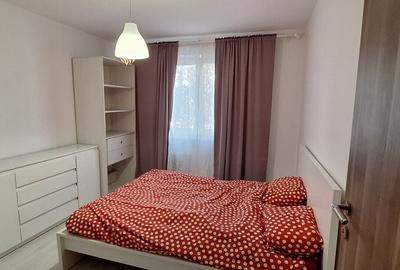 Apartament cu 3 camere semidecomandat, mobilat în Titan - 9
