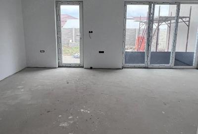 Casă cu Teren 500 Mp în Șag - 5