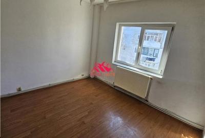Apartament cu 2 camere semidecomandat în Central - 3